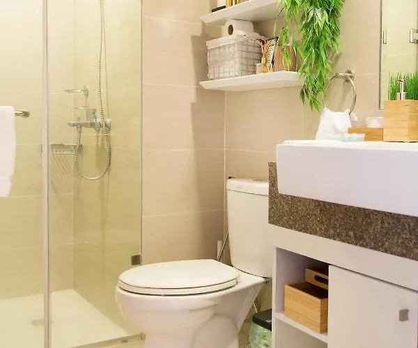 New Scandinavian 1br Unit With A Filo Touch Bed and breakfast